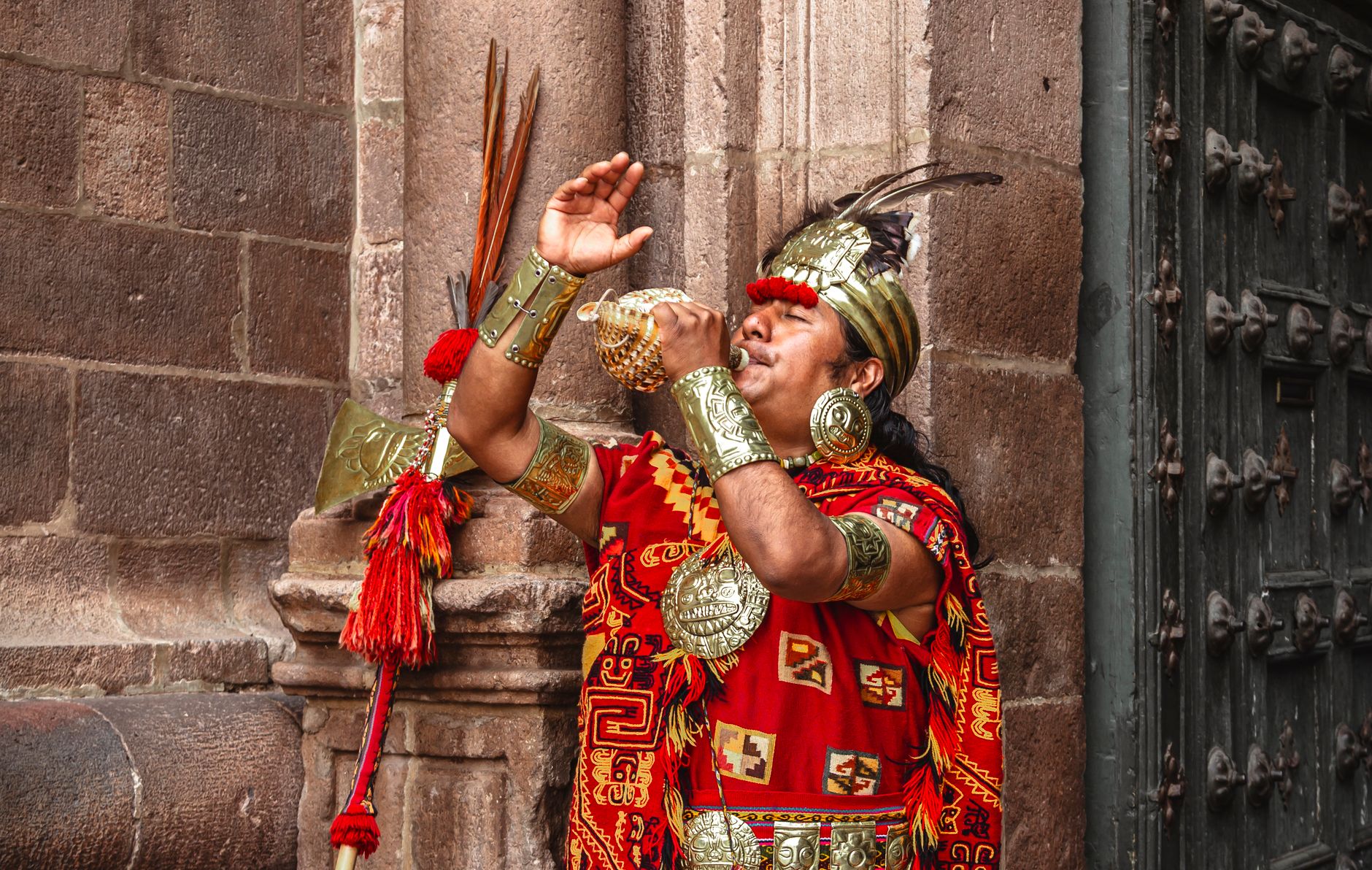 How 168 Spanish Conquistadors Conquered The Inca Empire